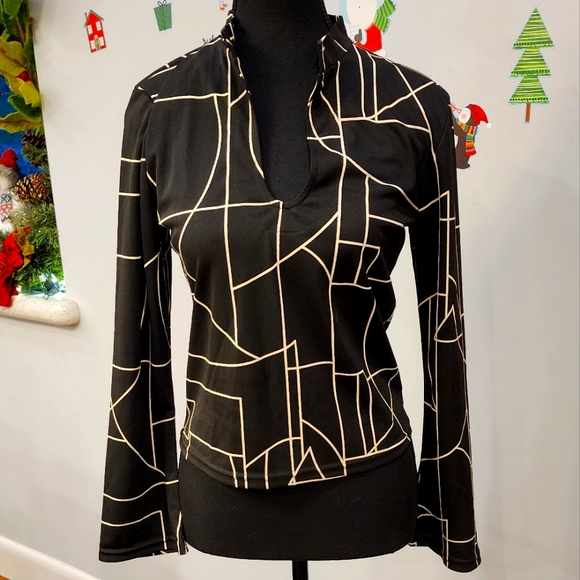 Luly K Tops - Luly K vintage blouse black and cream